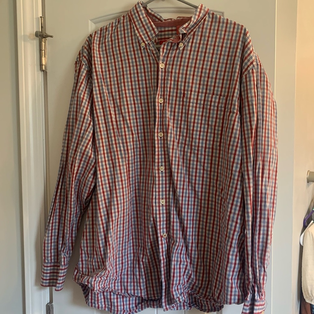 3/$18 IZOD RED, WHITE, & BLUE Button Up XL